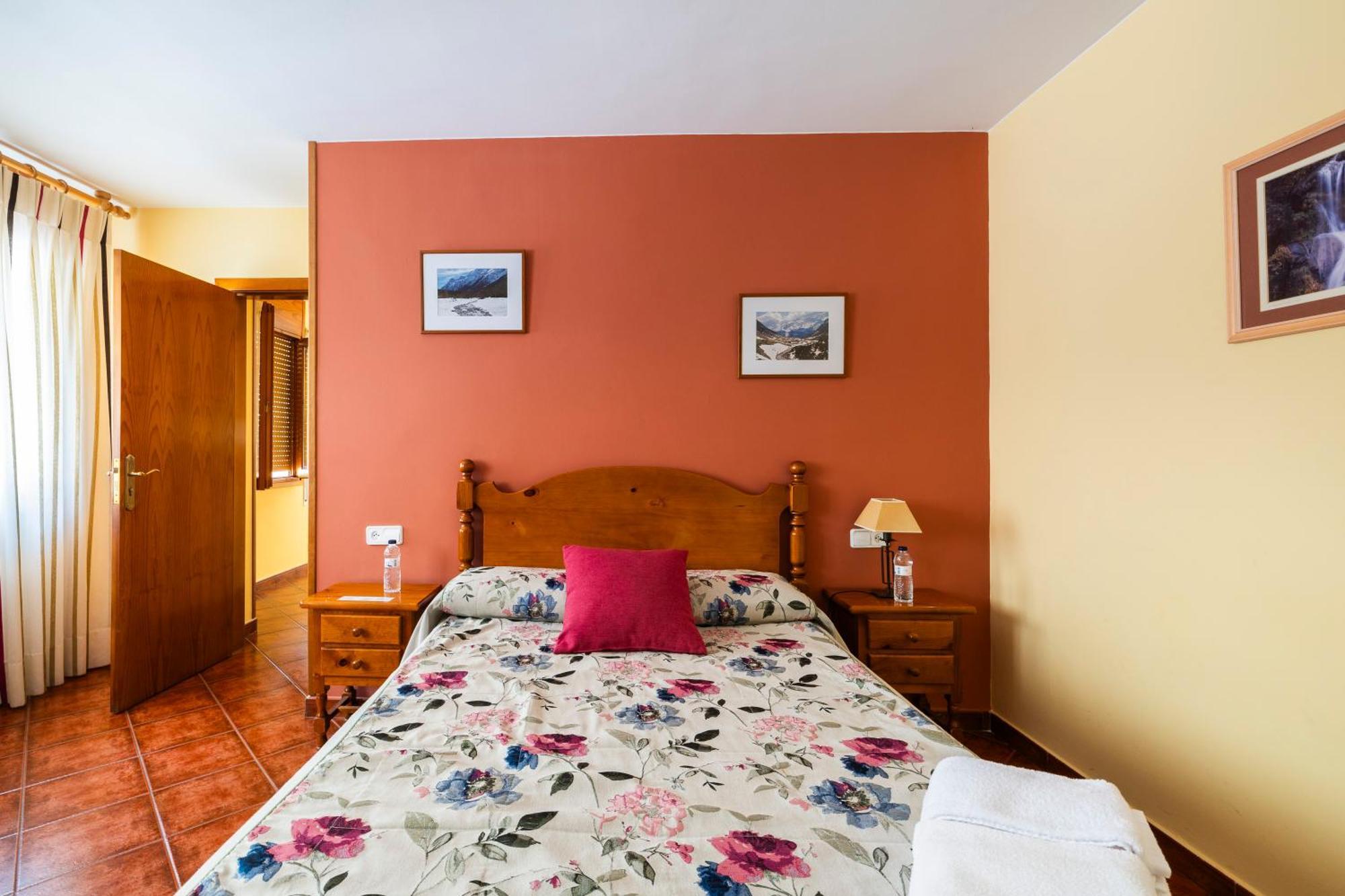 Hostal Panart Bielsa Esterno foto